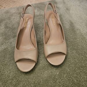 Kelly & Katie Nude Heels Size 7
